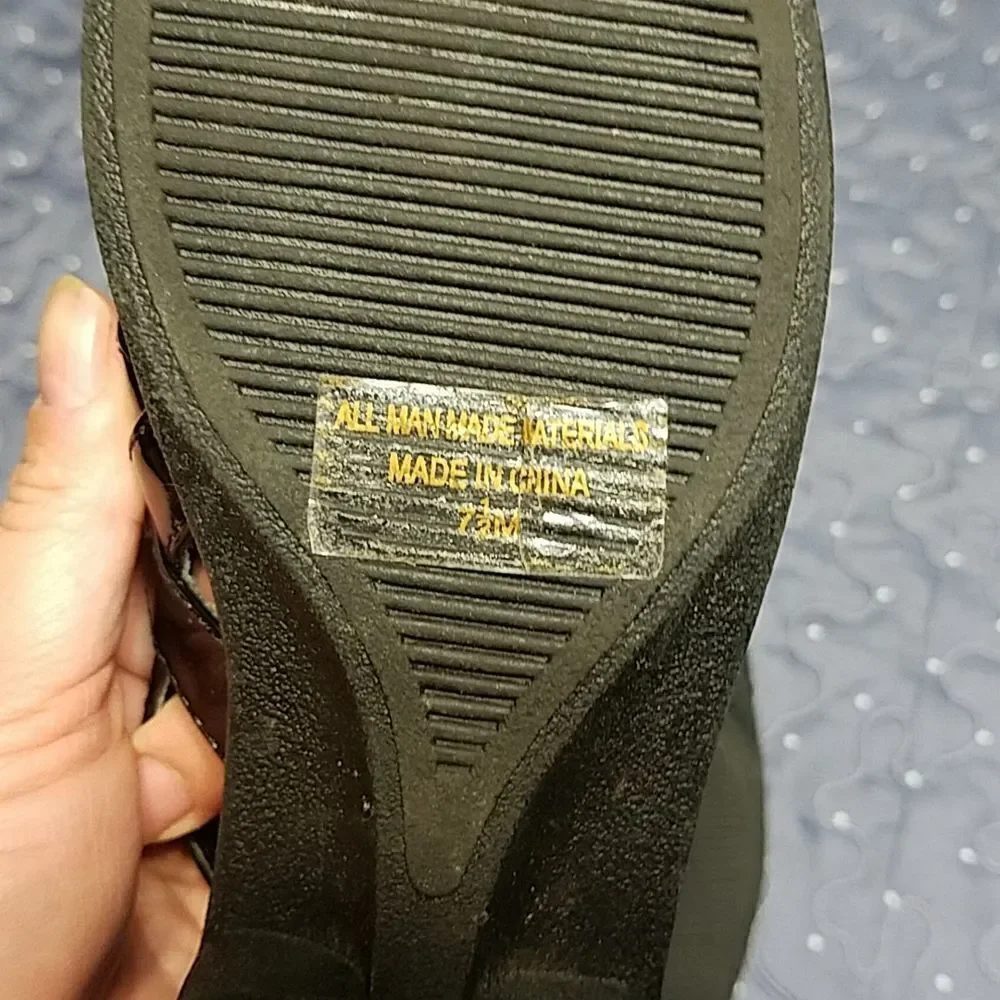 Classique black shoes size 7.5